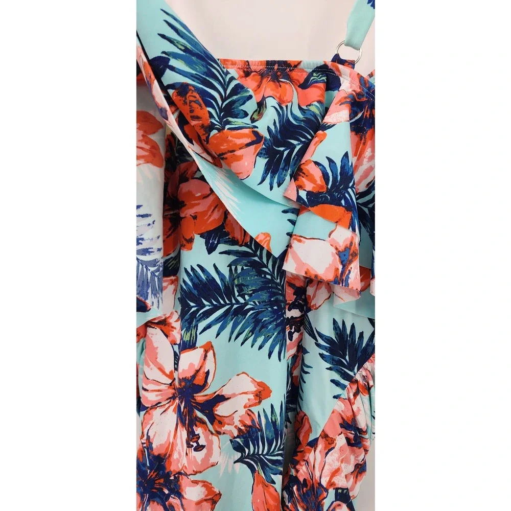 New NWT Catherines Floral One-Piece Ruffle‎ Front Flattering Swimsuit Size 22